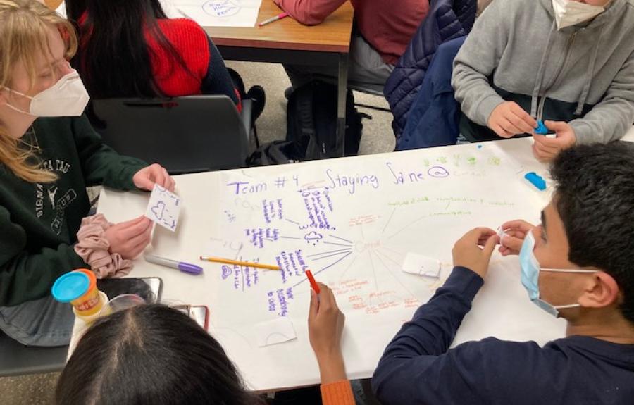 students in the sophomore seminar doing a brainstorm activity
