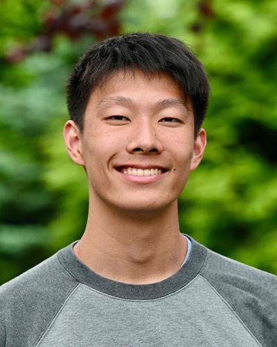 Milstein Program Scholar Henry Ma '29